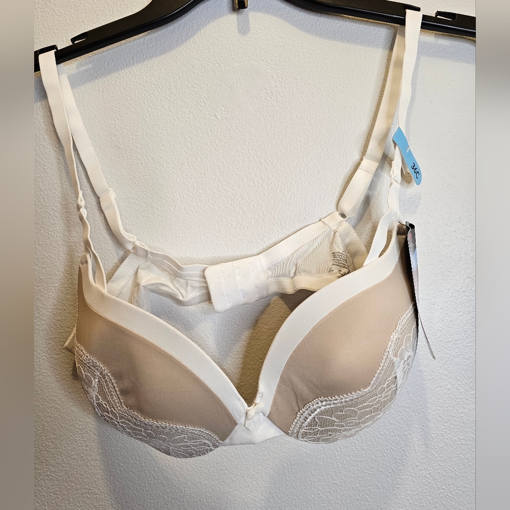 NWT Maidenform push up bra Size 36C
